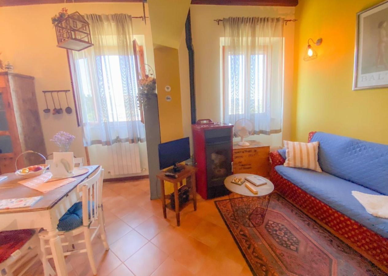 Ca' Tomassino Holiday Apartments 乌尔比诺 外观 照片